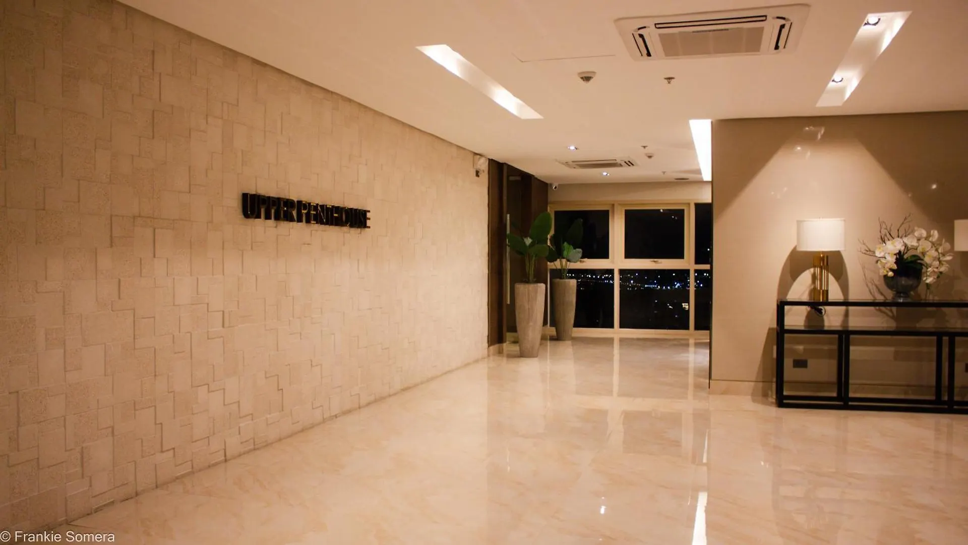 Coast Condo Penthouse In Pasay, Metro Manila Near Sm Mall Of Asia, Ninoy Aquino International Airport, World Trade Center, Star City, Intramuros